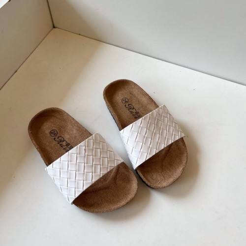 00000555-PHOTO-2023-03-13-19-09-25